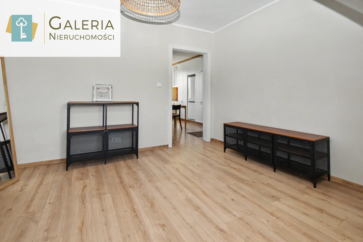 Elbląg GALERIA NIERUCHOMOŚCIZ pasji i miłości do nieruchomościNa sprzedaż: 2 pokoje na 2 piętrzeul.