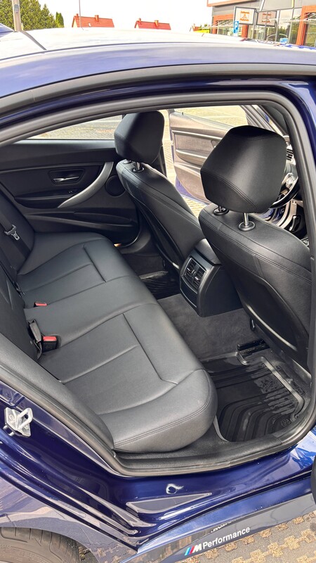 Elbląg BMW 3 F30 • 2017 • 2.0 Benzyna 184 KM • M‑Pakiet • AutomatStan bardzo dobry –