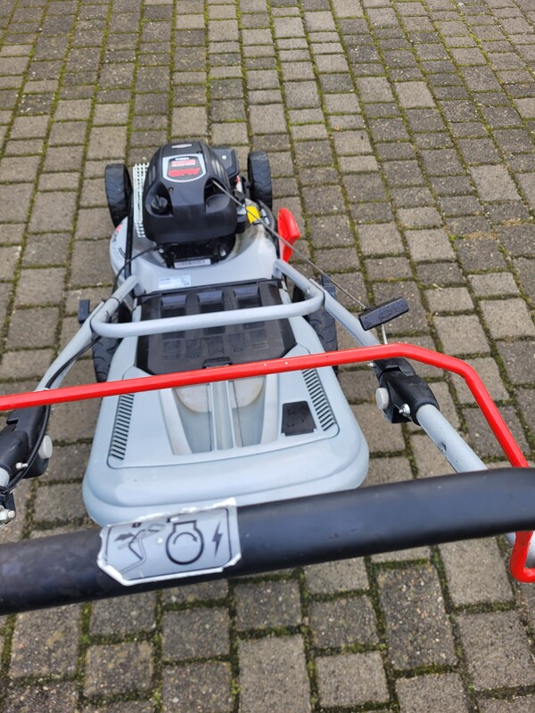 Elbląg Używana sprawna duża kosiarka spalinowa firmy AL-KO serii 500 model 470B napędzana niezawodnym silnikiem