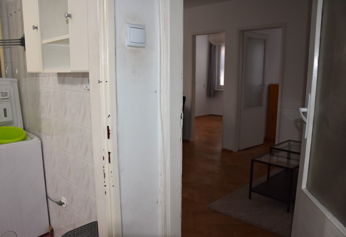 Elbląg ATUT NIERUCHOMOŚCI POLECA:Trzy pokojowe mieszkanie w bloku na wysokim parterze, idealne dla osób starszych,