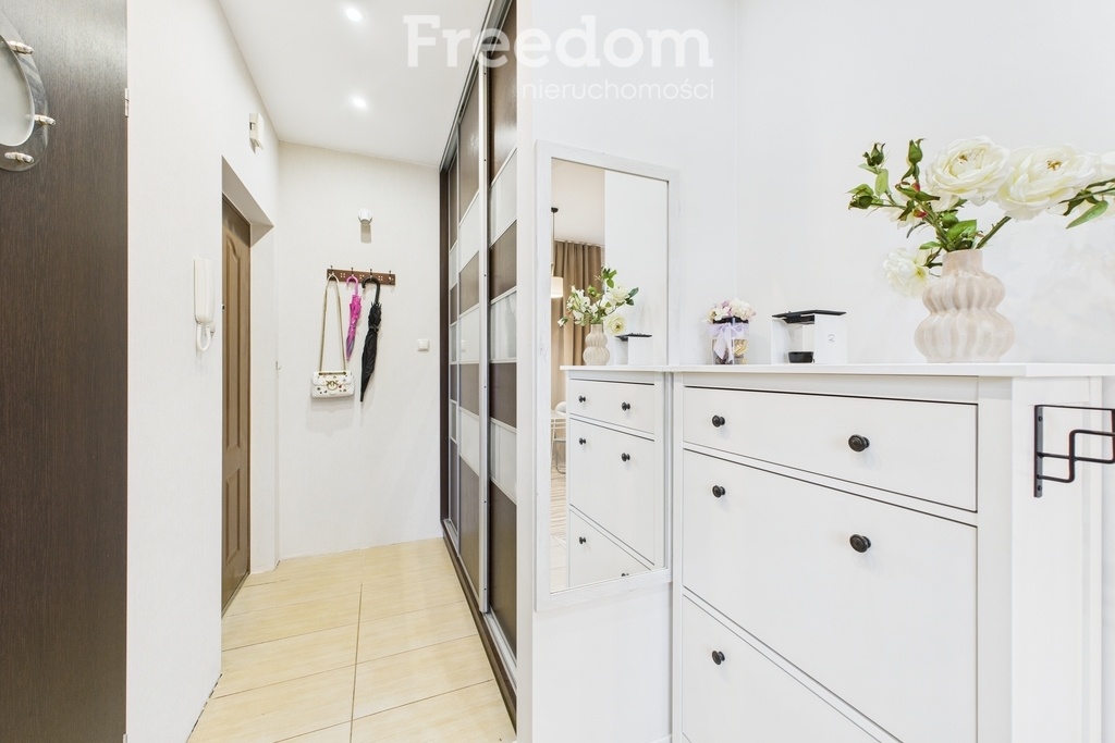 Elbląg FREEDOM NIERUCHOMOŚCISprzedam mieszkanie - Elbląg, Plac Wolności. Na sprzedaż wyjątkowo przytulne i bardzo