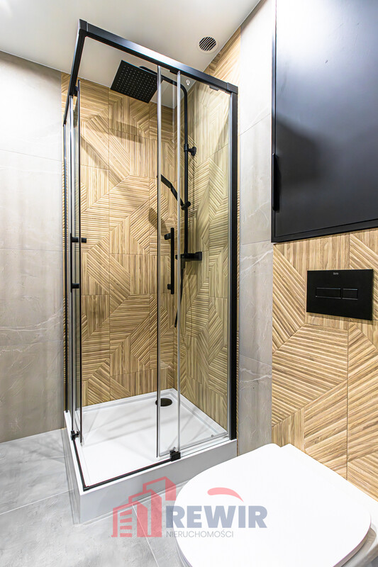 Elbląg RewiR NieruchomościWybierz Swój🎄Wymarzony RewiR Prezentujemy Państwu 3-pokojowe mieszkanie przy