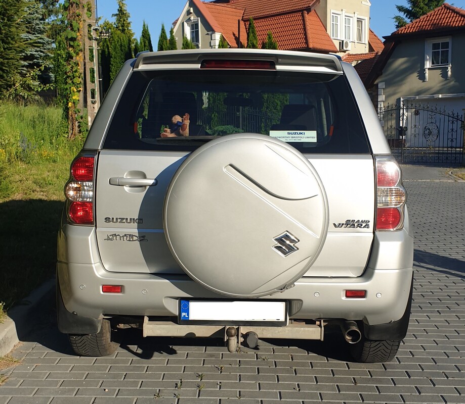 Elbląg Sprzedam Suzuki Grand Vitara 1.6 Comfort EU5 4x4 (srebny)