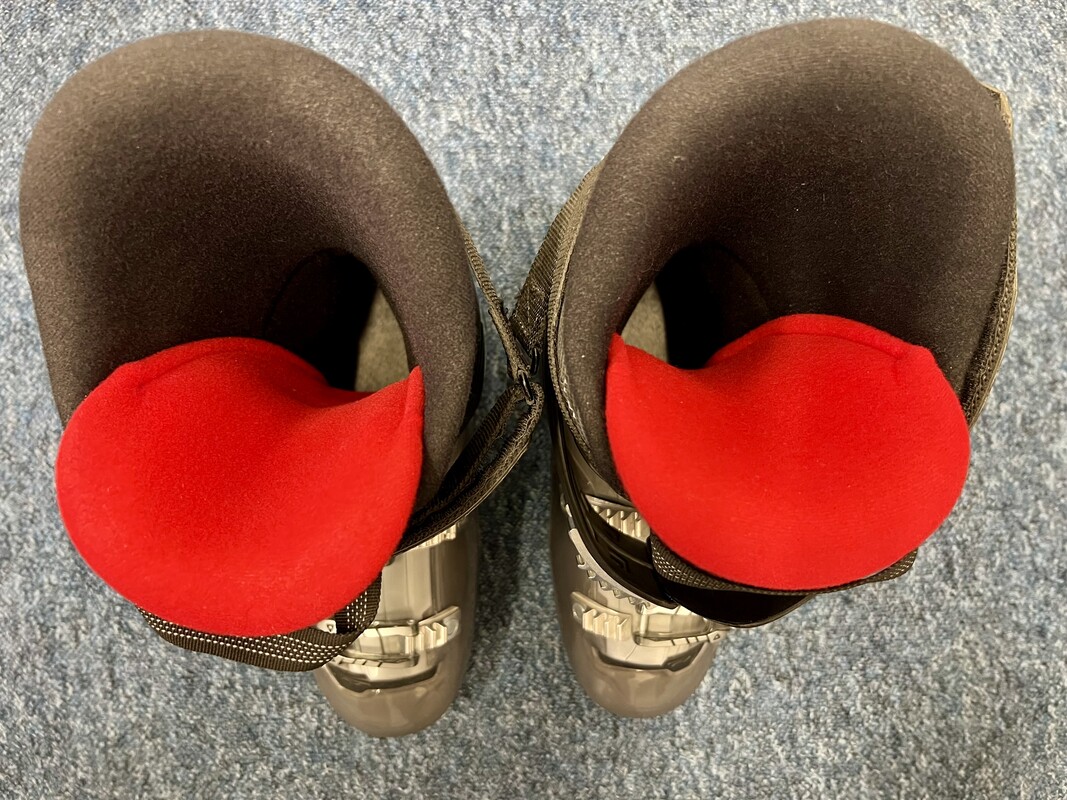 Elbląg Buty narciarskie Dalbello Aerro 5.7
✅ Stan: bardzo dobry – założone tylko raz, praktycznie jak