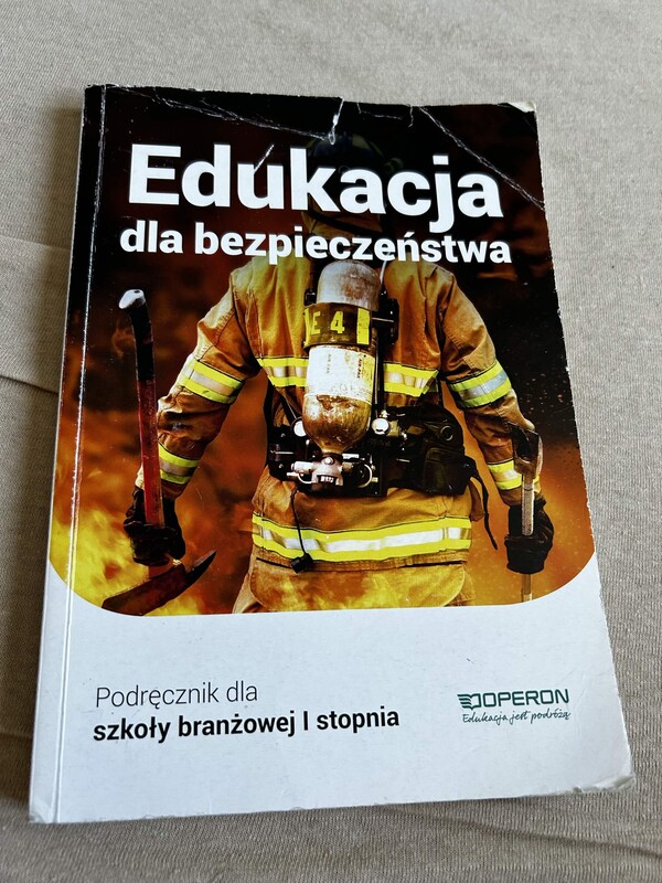 Elbląg Sprzedam podręczniki ze zdjęcia. Możliwy zakup pojedynczych podręczników lub kilku wybranych sztuk.