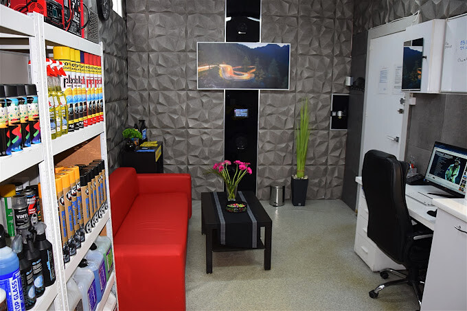 Elbląg AUTO SPA ZAPRASZAZABEZPIECZ SWÓJ LAKIER - CERAMIKAKompleksowe