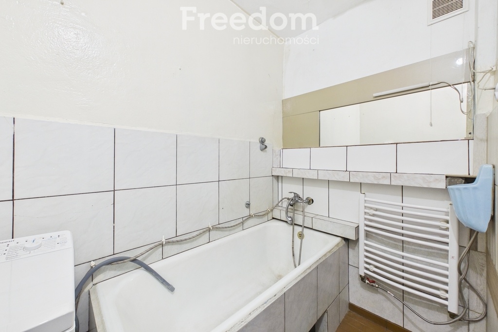 Elbląg FREEDOM NIERUCHOMOŚCISprzedam mieszkanie - Dzierzgoń. Na sprzedaż przestronne, 3-pokojowe mieszkanie