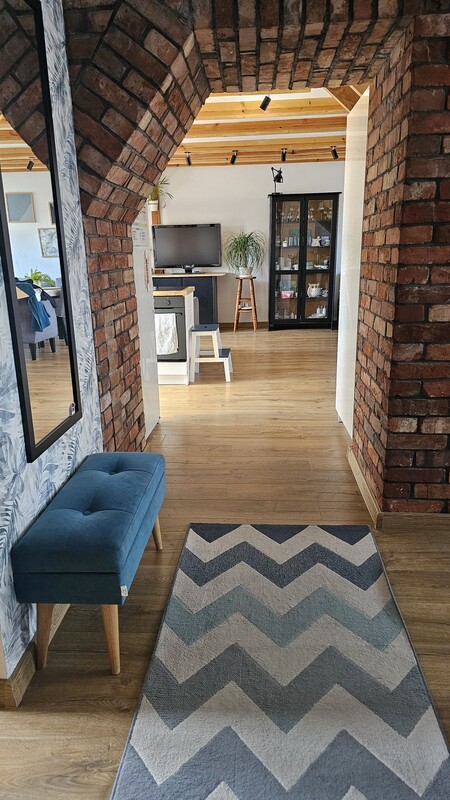 Elbląg 🌇 Sprzedam mieszkanie dwupoziomowe 4 pokojowe: 3 sypialnie plus salon z aneksem kuchennym mieszczące