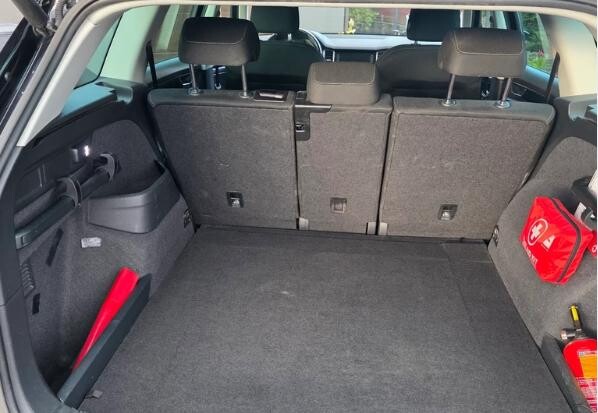 Elbląg SPRZEDAM skoda Kodiak 2022 maj, suv 4x4 diesel, automat, wartosc rynkowa 150000-185000 zl, moja wycena 155000