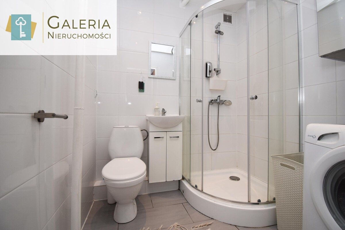 Elbląg GALERIA NIERUCHOMOŚCIZ pasji i miłości do nieruchomościNa sprzedaż: Kawalerka z oddzielną jasną kuchnią na II