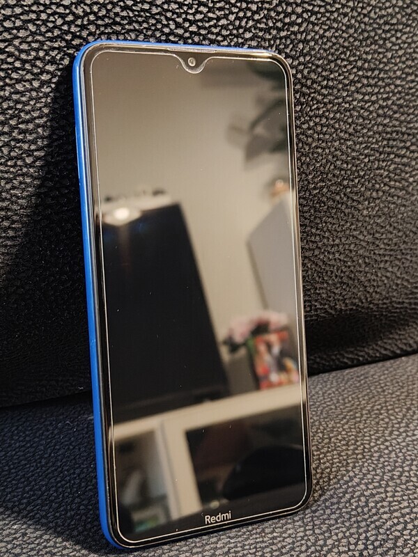 Elbląg Sprzedam zadbany telefon Xiaomi Redmi 8
Niewielkie ślady użytkowania na tylnej błyszczącej klapce, na przodzie