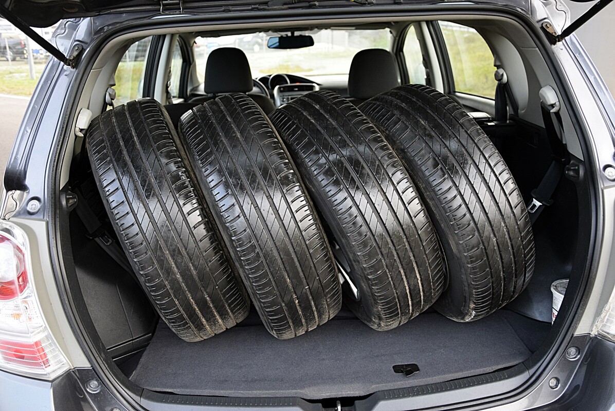 Elbląg Toyota Verso 1.8 benzyna, 2011 rok - 7 osobowa, bardzo ładna. Auto w wersji 7 osobowa, czyste i zadbane bez