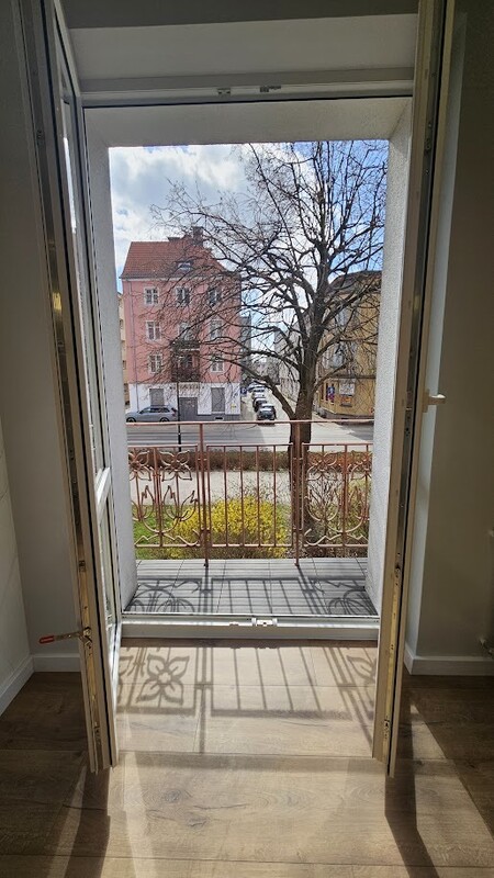 Elbląg KWADRAT NIERUCHOMOŚCI 3 pokojowepo generalnym remonciebalkon1 piętrokilka minut do Starówki