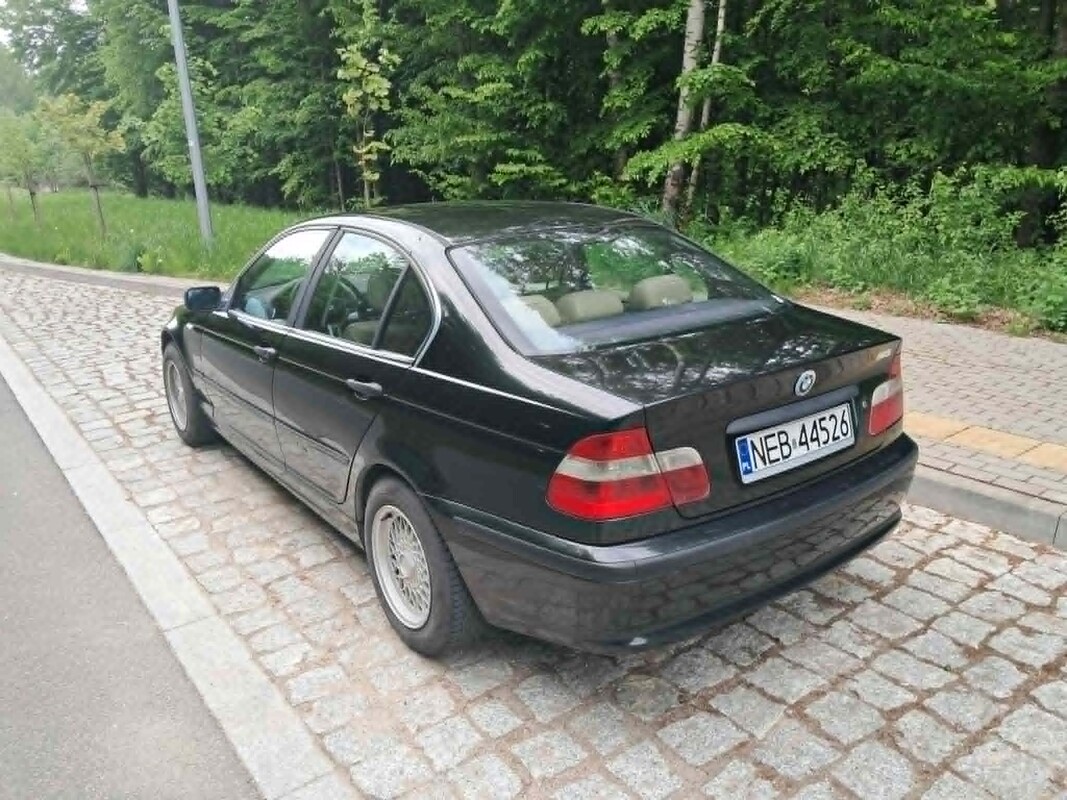 Elbląg Na sprzedaż BMW e46 318d 2004 rok 🚗BMW Seria 3 – Klasyczny sedan z 2004 roku, znany z solidności