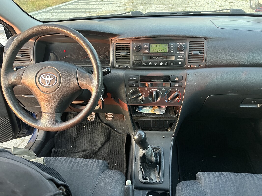 Elbląg Toyota Corolla D12 sedan