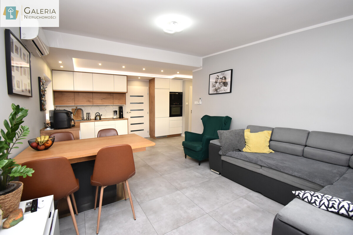 Elbląg GALERIA NIERUCHOMOŚCIZ pasji i miłości do nieruchomościNa sprzedaż: Bezczynszowe mieszkanie,