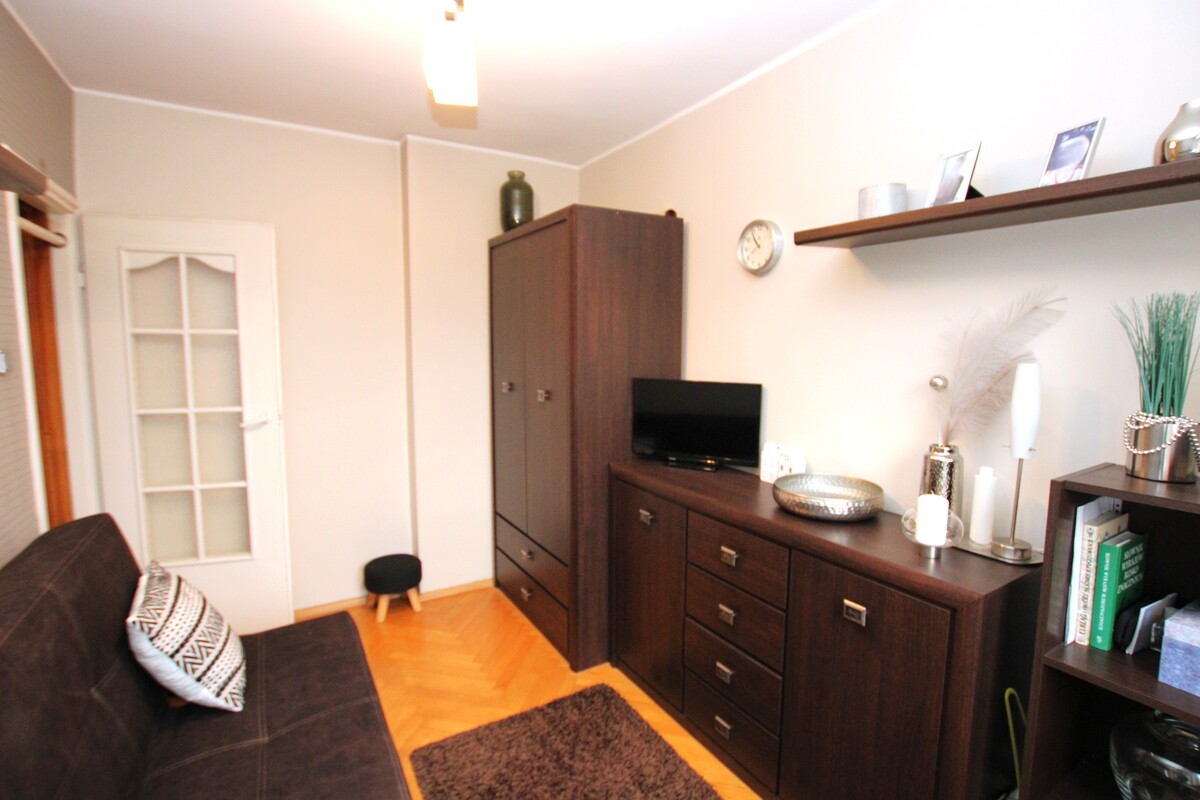 Elbląg NIERUCHOMOŚCI ANNA KRASZEWSKA Mieszkanie 3-pokojowe z zasobów SM Sielanka z przynależnym