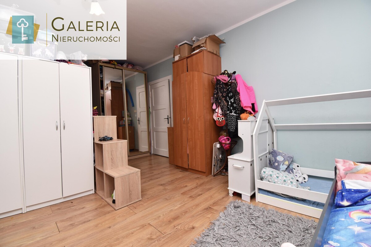 Elbląg GALERIA NIERUCHOMOŚCIZ pasji i miłości do nieruchomościNa sprzedaż: 3 pokojowe mieszkanie z możliwością