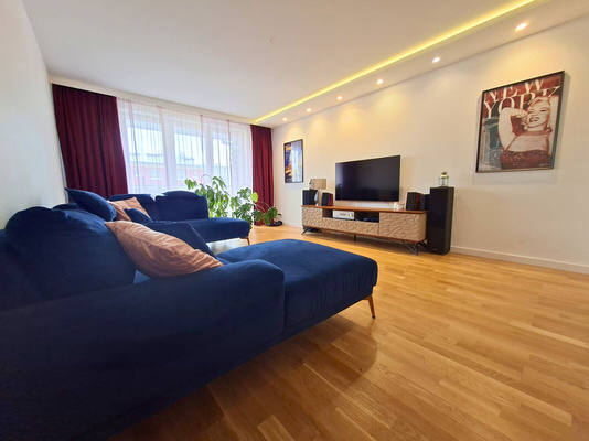 Elbląg &nbsp; Dwupoziomowe mieszkanie z tarasem na osiedlu Za Politechniką &ndash; ul. Kossaka w Elblągu