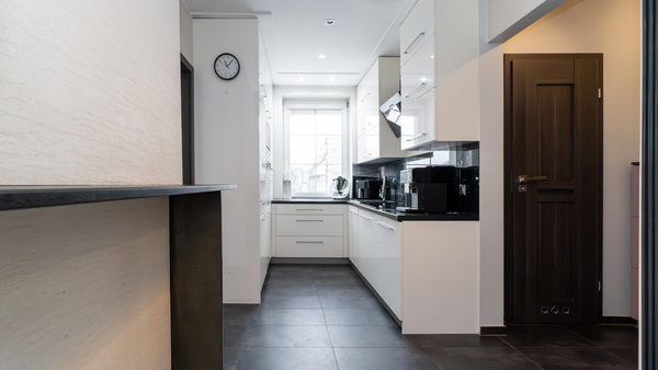 Elbląg TO MY SPRZEDAJEMYNIERUCHOMOŚCI W TYM MIEŚCIEBIURO NIERUCHOMOŚCIAMERICAN HOMEFOR SALE - 4 POKOJE -