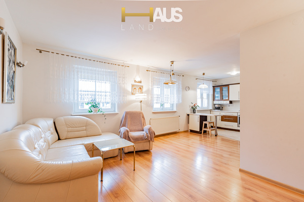 Elbląg ELBLĄG UL. OBOŹNA&nbsp; POWIERZCHNIA 57,5 M2&nbsp; &nbsp; 2 POKOJE&nbsp; PARKING ZA SZLABANEM&nbsp; &nbsp;