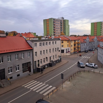 Elbląg Wynajmę mieszkanie w Elblągu ul Kościuszki/ wieżowiec/  42 m dwa pokoje / salon oddzielna kuchnia  sypialnia/ w
