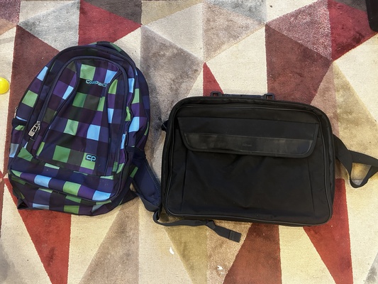 Elbląg Sprzedam używane plecaki w stanie dobrym:
Plecak po lewej - cena: 20zł
Plecak po prawej - cena: 15zł
płatność: