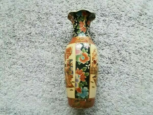 Elbląg Wazon ceramiczny, PRL, motyw japoński, wysokość 25 cm