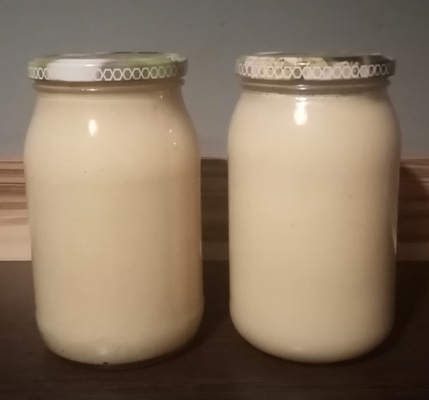 Elbląg Miód wielokwiatowy czystej jakości z własnej wiejskiej pasieki. Miód o konsystencji stałej. Cena za słoik