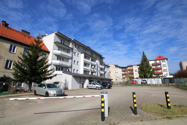 Elbląg NIERUCHOMOŚCI ANNA KRASZEWSKA Na sprzedaż mieszkanie 1-pokojowe, 39 m2 I piętro ul.