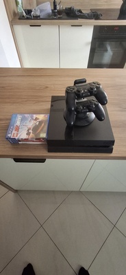 Elbląg Sprzedam ps4  widoczne na zdjęciu +gry