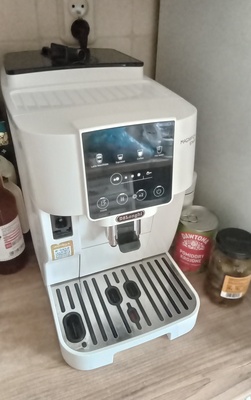 Elbląg Sprzedam ekspres do kawy DeLonghi z pełną gwarancją nawet na uszkodzenia mechaniczne. Około jeszcze 4lat