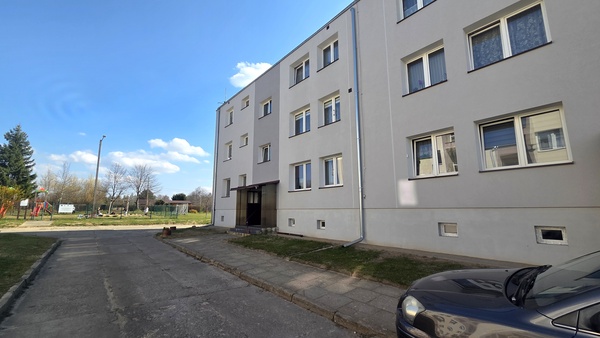 Elbląg KWADRAT NIERUCHOMOŚCI3 pokojeparterbalkonogródekblok po&nbsp; termomodernizacjiKamiennik Wielki