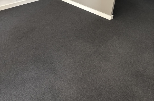 Elbląg Sprzedam około 30m2 wykładziny dywanowej.