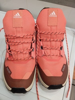 Elbląg Odsprzedam buty ADIDAS założone tylko raz. Opis dokładny ze strony sklepu w zdjęciach. Zapraszam buty naprawdę