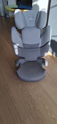 Elbląg Sprzedam fotelik samochodowy  z isofix