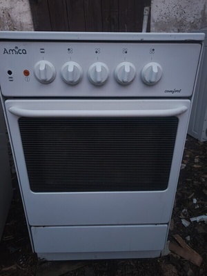 Elbląg Mam do sprzedania kuchenkę gazową wolnostojąca Amica z elektrycznym piekarnikiem. .Stan bardzo dobry. Mi