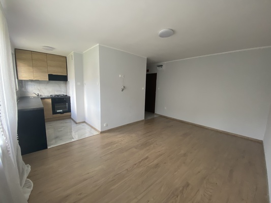 Elbląg 🌟 Sprzedam prywatnie Mieszkanie 2-pokojowe, ok.36 m², ul. Robotnicza – parter po KAPITALNYM