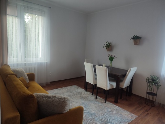 Elbląg 🏡 Wynajmę nowoczesne mieszkanie 2 pokojowe  – super lokalizacja Dolinka! 🌳Idealne