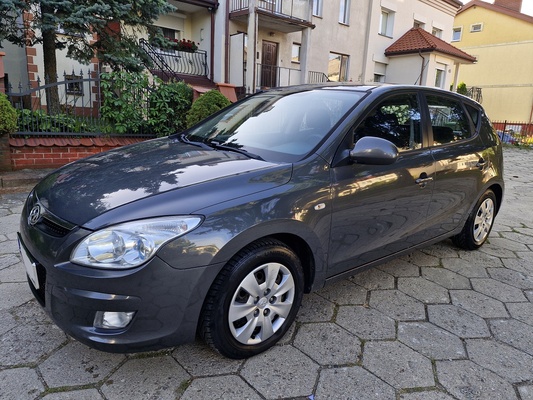 Elbląg Hyundai i301.6 Benzyna  2008KlimatyzacjaZarejestrowany w Polsce