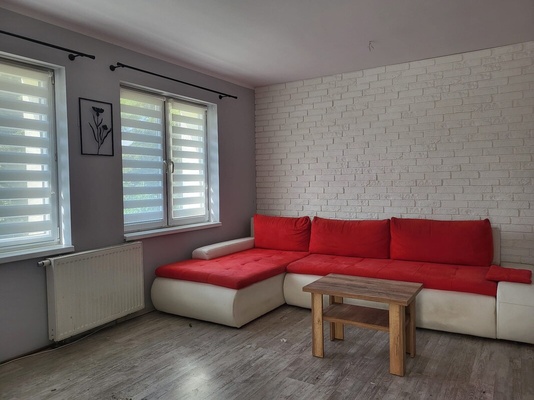 Elbląg AS NIERUCHOMOŚCI POLECATRZYPOKOJOWE MIESZKANIE Z OGRÓDKIEMElbląg, ul.