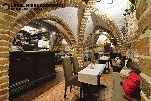 Elbląg LEVEL NIERUCHOMOŚCIRestauracja &bdquo; Przy Bramie&rdquo; ul. Garbary, Elbląg90,5m2NIERUCHOMOŚCI NA POZIOMIE