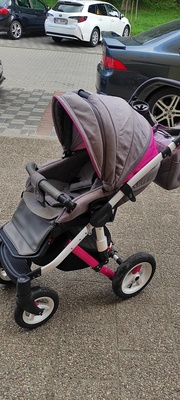 Elbląg Sprzedam wózek dziecięcy Adamex model Barretta stan bdb jest cały komplet polecam. .