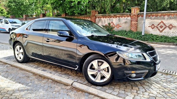 Elbląg SAAB 95 ng 2010r. 2.0 tid 160KM zadbany, idealny, garażowany,
, czarny metalic, jasna skóra, alu 17, led,