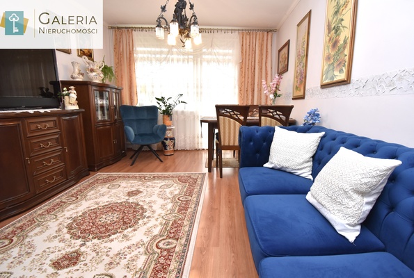 Elbląg GALERIA NIERUCHOMOŚCIZ pasji i miłości do nieruchomościNa sprzedaż: 2 pokojowe mieszkanie z balkonem na 3