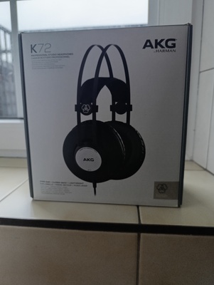 Elbląg Sprzedam słuchawki AKG model K 72.
Stan bdb.
