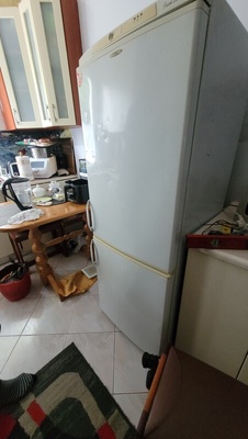 Elbląg Sprzedam lodówko-zamrażarkę marki Amica. Odbiór własny, całkowicie sprawna. Nada się na przykład na działkę lub