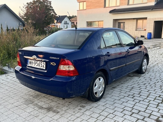Elbląg Toyota Corolla D12 sedan