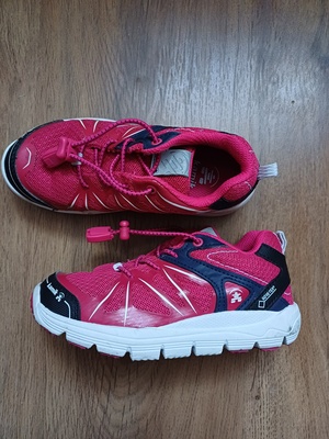 Elbląg Buty sportowe KAMIK GORE-TEX, rozmiar 29,stan idealny