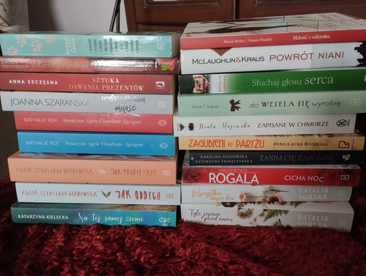 Elbląg Sprzedam książki-literatura kobieca. Cena za sztukę - 10 zł. W przypadku zakupu całości będzie rabat lub